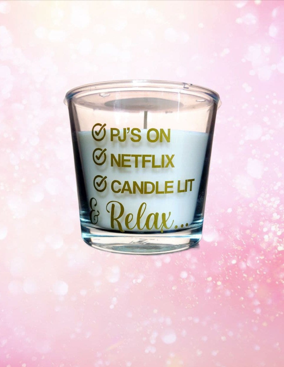 Vela Grande: PJs Netflix Candle Lit & Relax