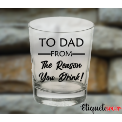 Vaso de whisky: la razón de papá para beber